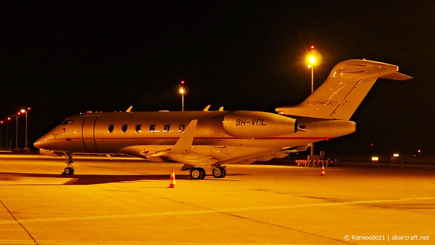 9H-VCL (20606) 2015 Bombardier Challenger 350