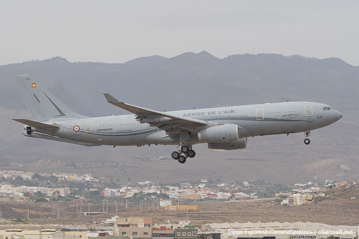 F-UJCG (1735) 2016 Airbus A330-243MRTT