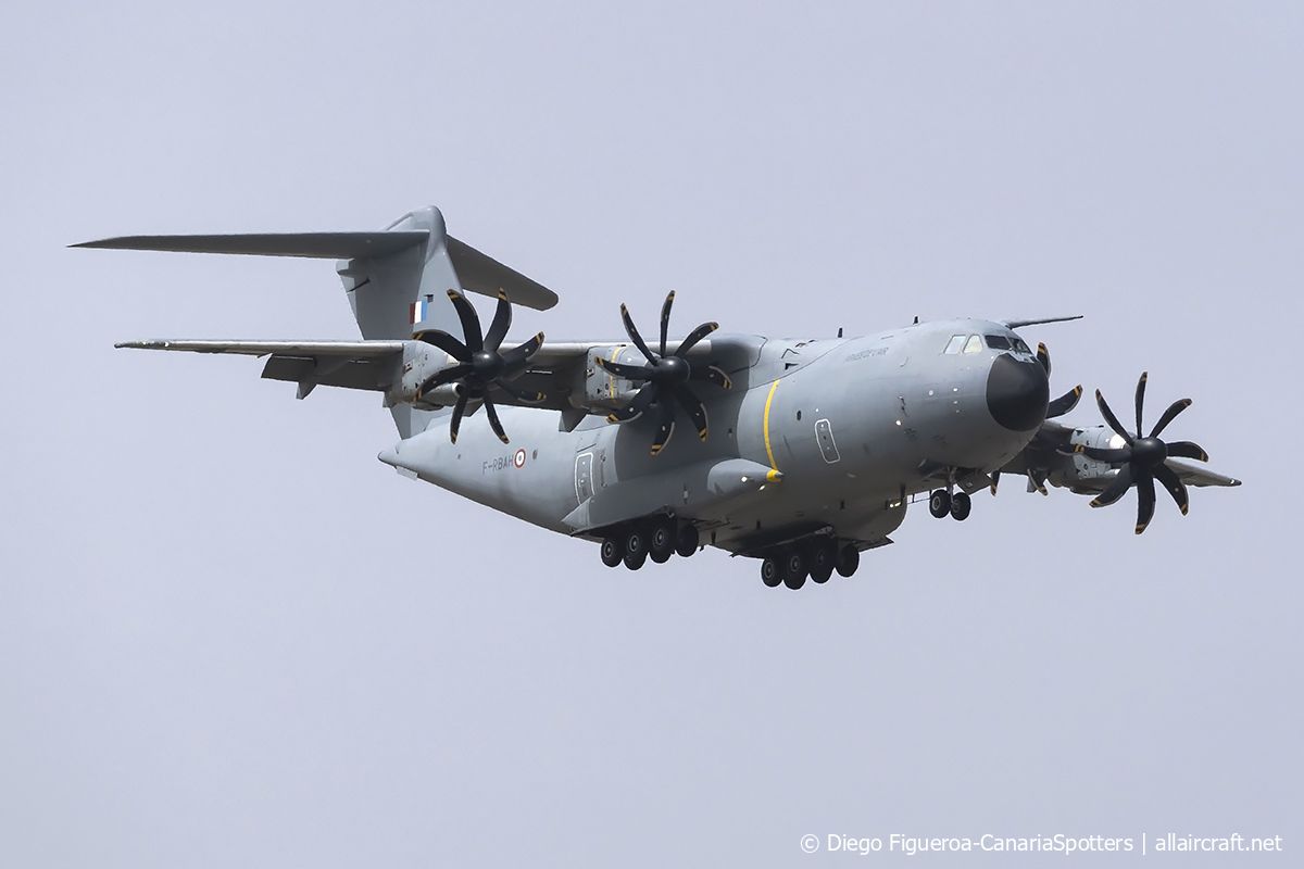 F-RBAH (031) 2015 Airbus A400M-180