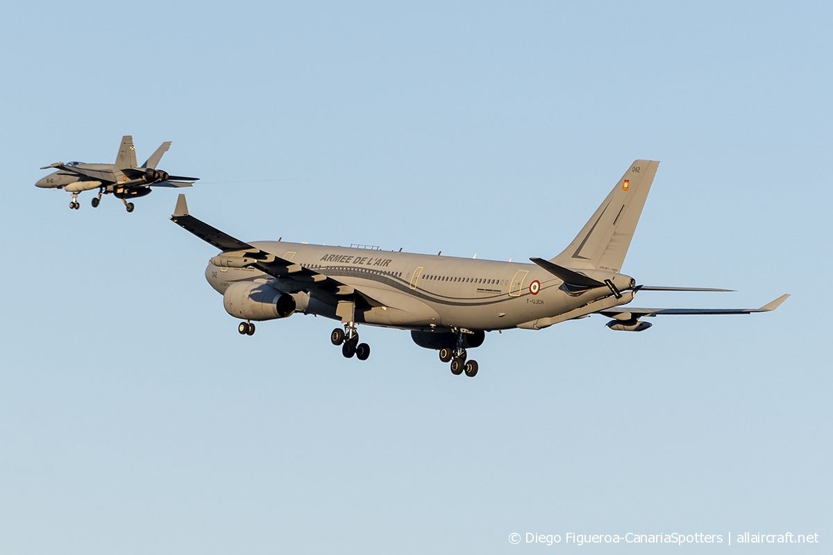F-UJCH / 042 2017 Airbus A330-243MRTT