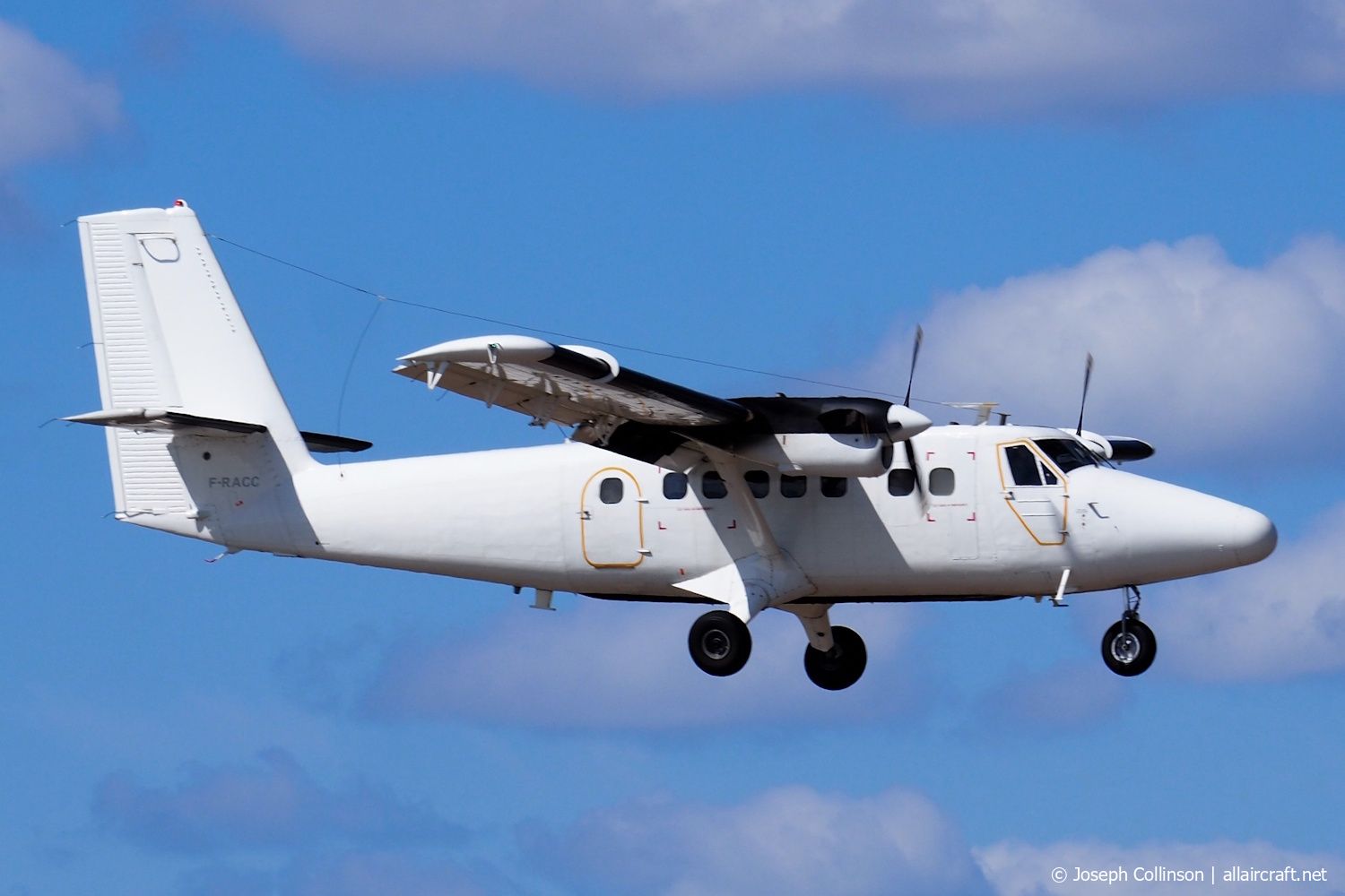 F-RACC (292) 1970 DeHavilland Canada DHC-6-300 Twin Otter