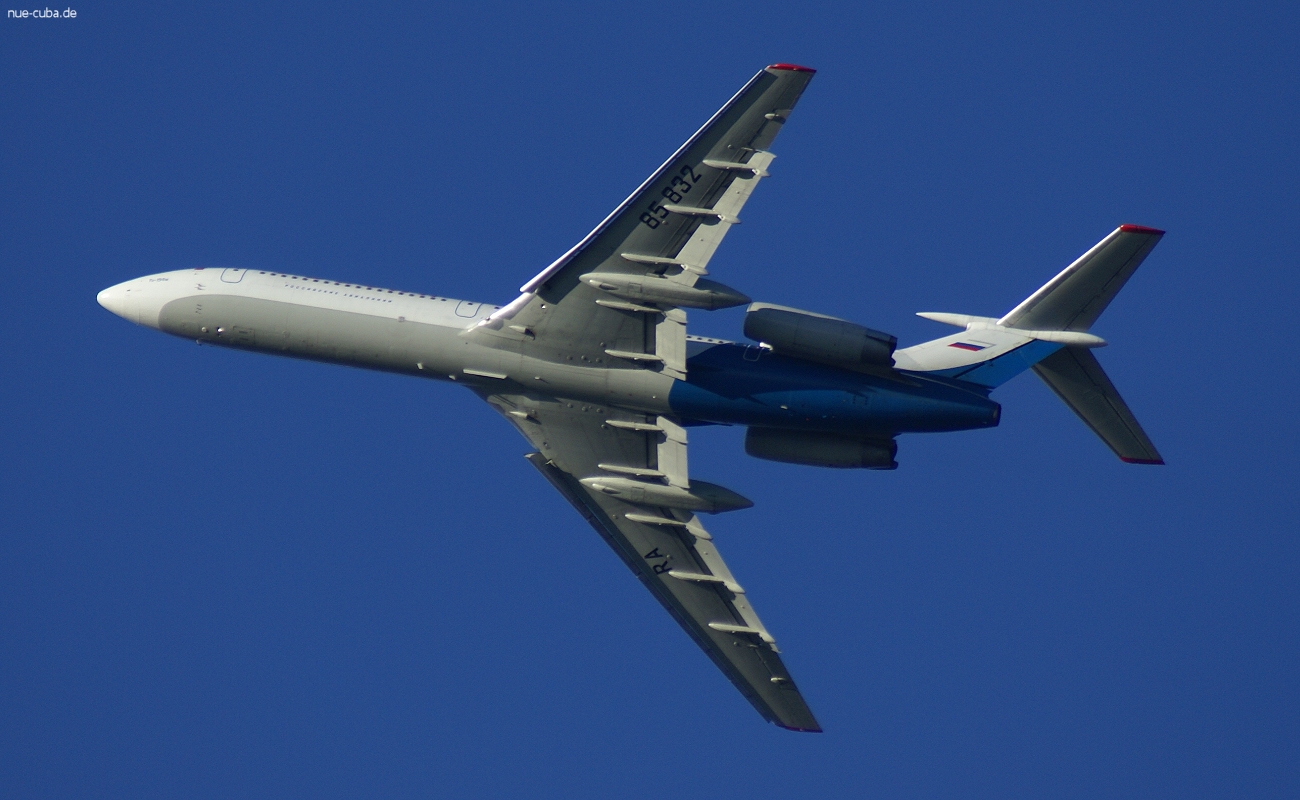 RA-85832 (92A-908) 1992 Tupolev Tu-154M