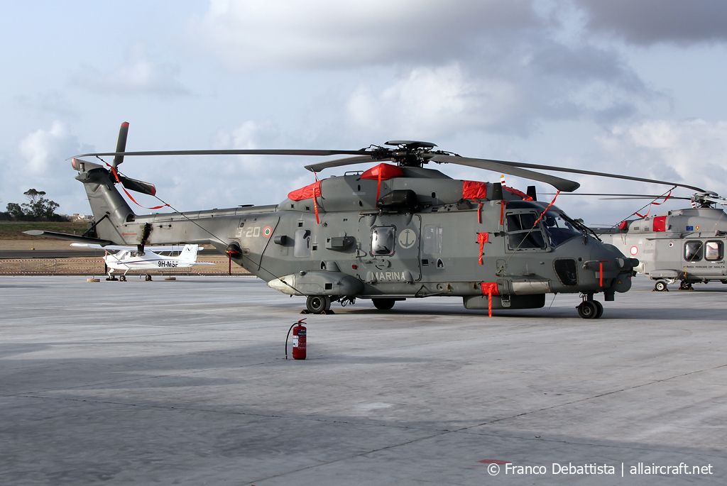 MM81595 (1348/HITN19) NH Industries SH-90A