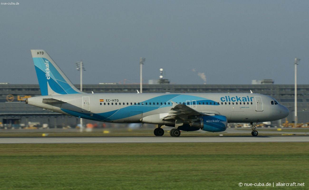 EC-HTD (1550) 2001 Airbus A320-214