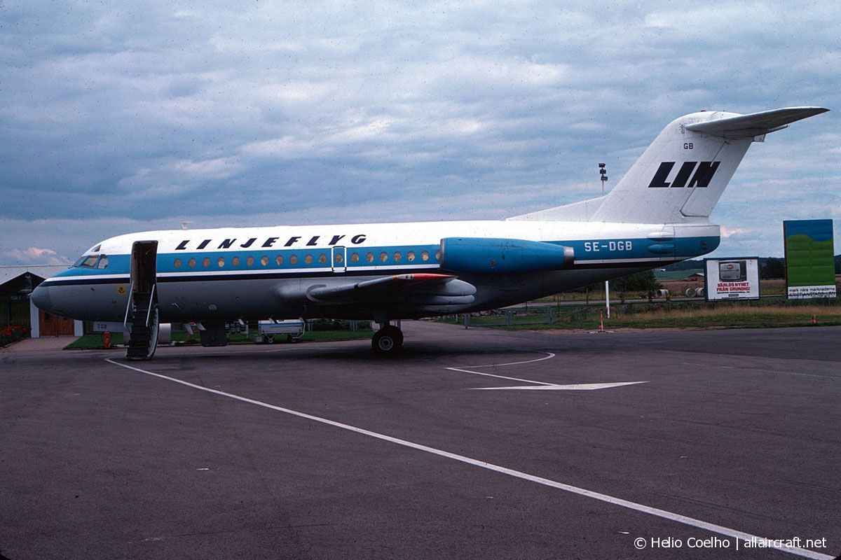 SE-DGB (11068) 1973 Fokker F28-1000 Fellowship