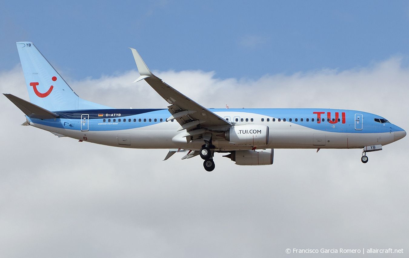D-ATYB (37257) 2013 Boeing 737-8K5(WL)