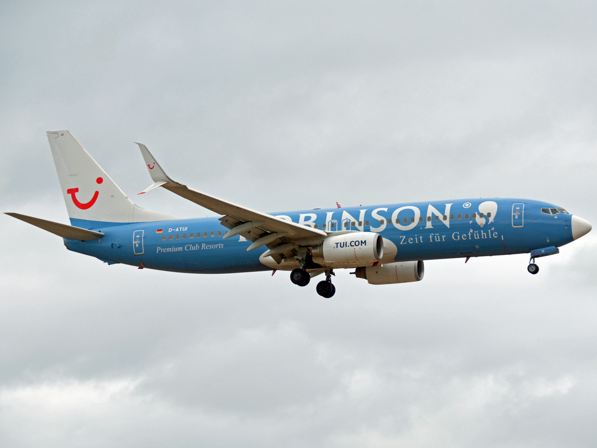 D-ATUI (37252) 2011 Boeing 737-8K5(WL)