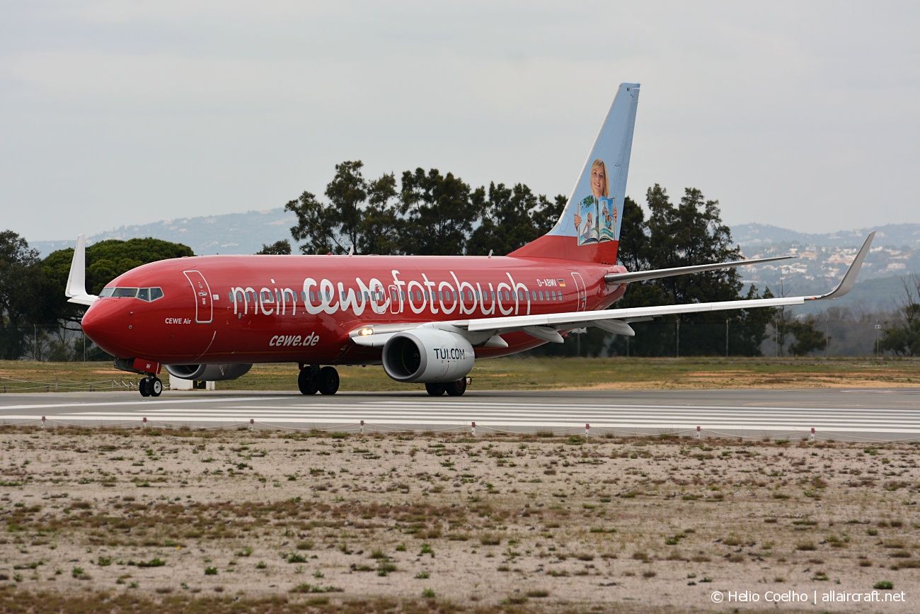 D-ABMV (37785) 2013 Boeing 737-86J(WL)