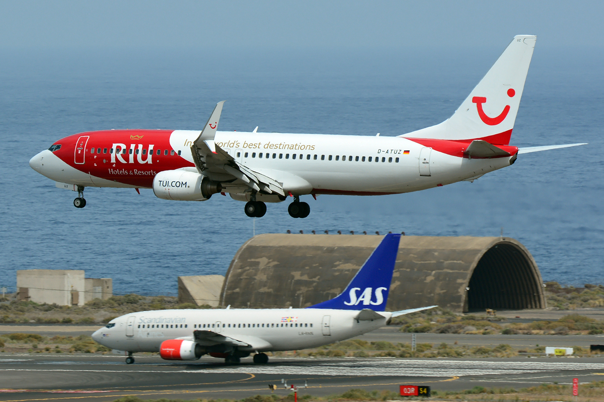 D-ATUZ (34691) 2007 Boeing 737-8K5 WL