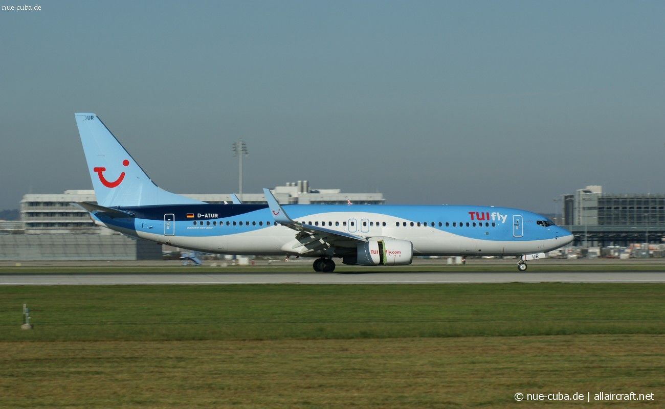 D-ATUR (41664) 2015 Boeing 737-8K5(WL)