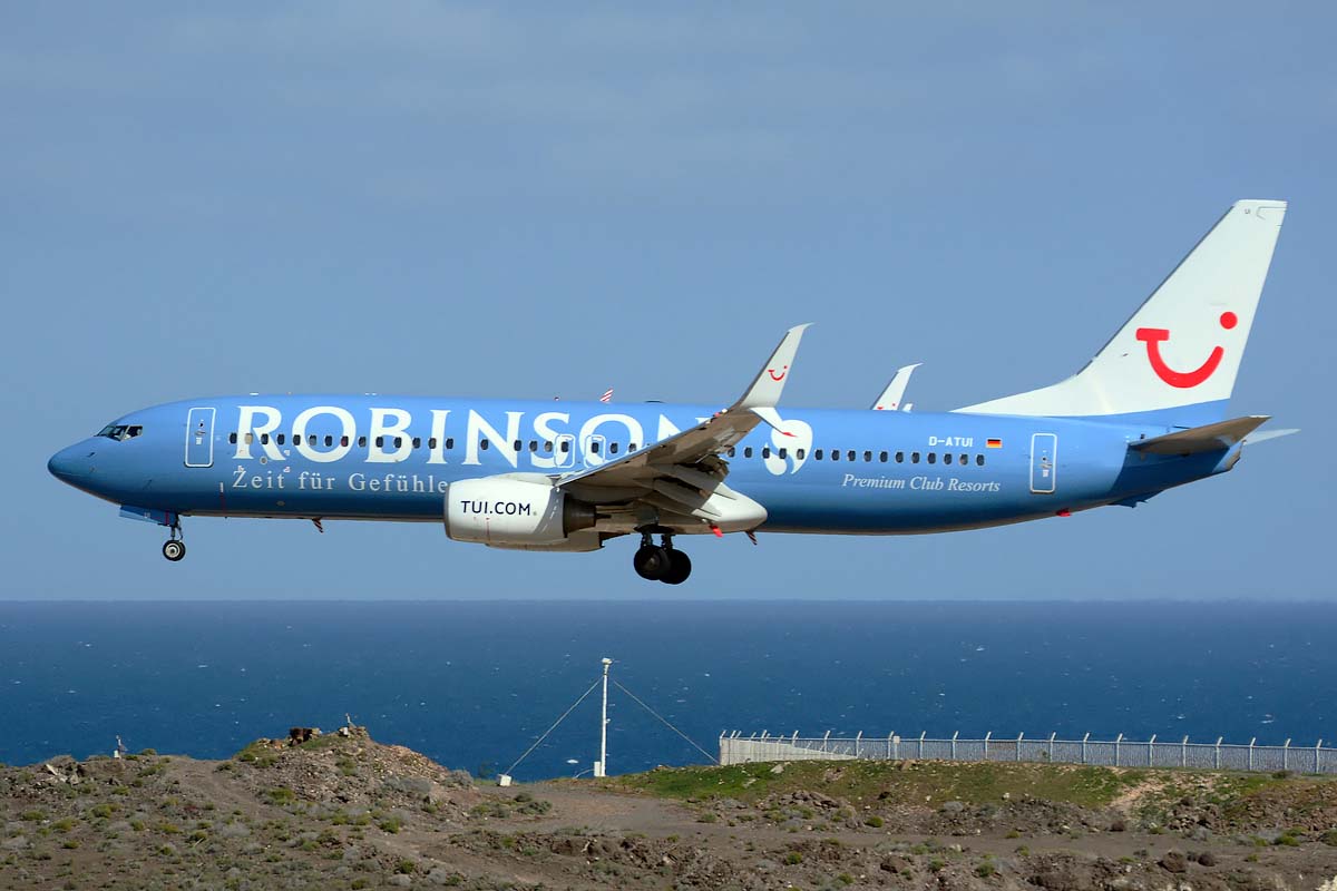 D-ATUI (37252) 2011 Boeing 737-8K5(WL)