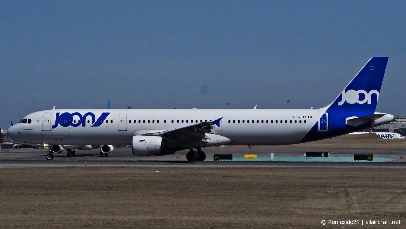 F-GTAK (1658) 2001 Airbus A321-212