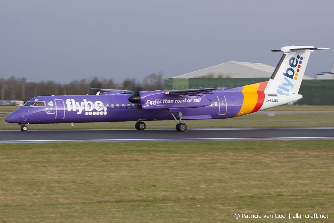G-FLBD (4259) Bombardier Dash 8-Q402