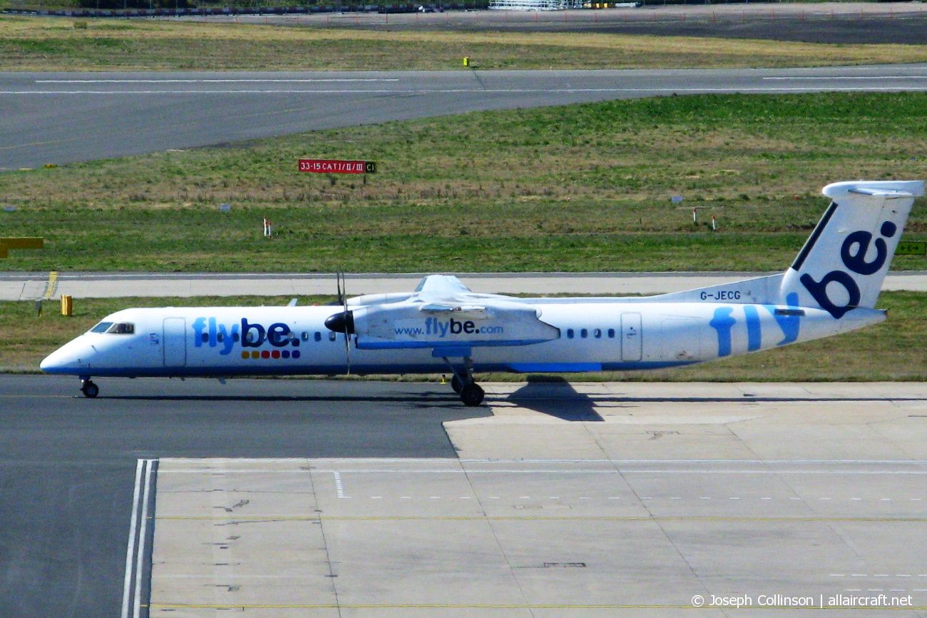 G-JECG (4098) 2004 Bombardier Dash 8-Q402