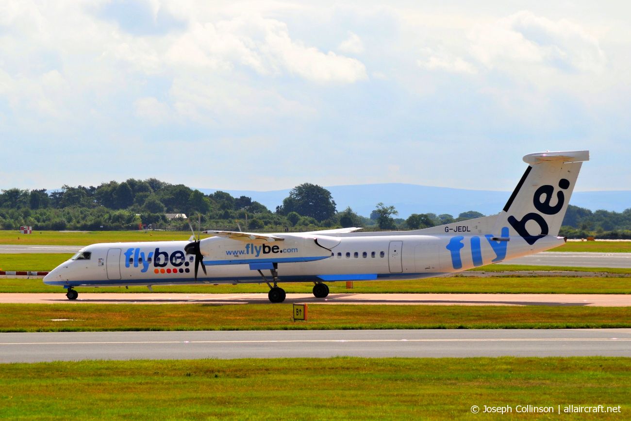 G-JEDL (4067) 2002 Bombardier Dash 8-Q402