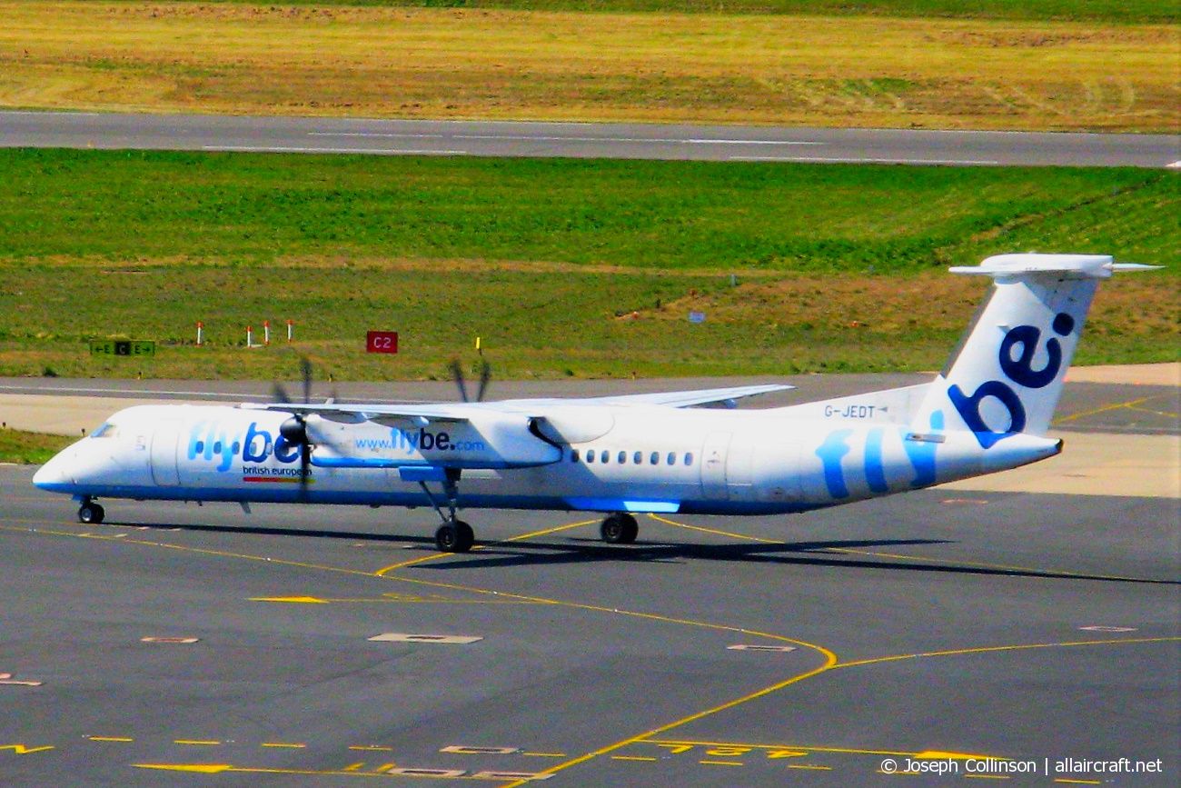 G-JEDT (4088) 2004 Bombardier Dash 8-Q402