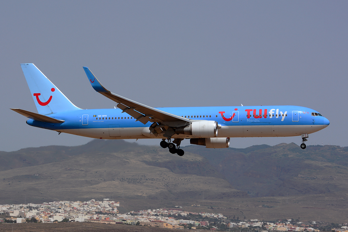 SE-RFR (29617) 1999 Boeing 767-38A(ER)(WL)