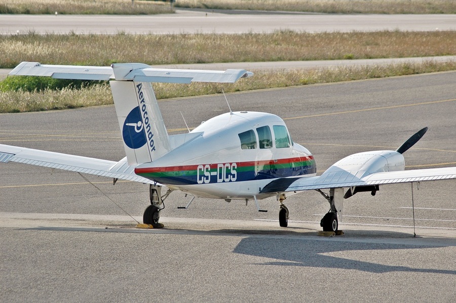 CS-DCS (ME-404) 1981 Beechcraft 76 Duchess
