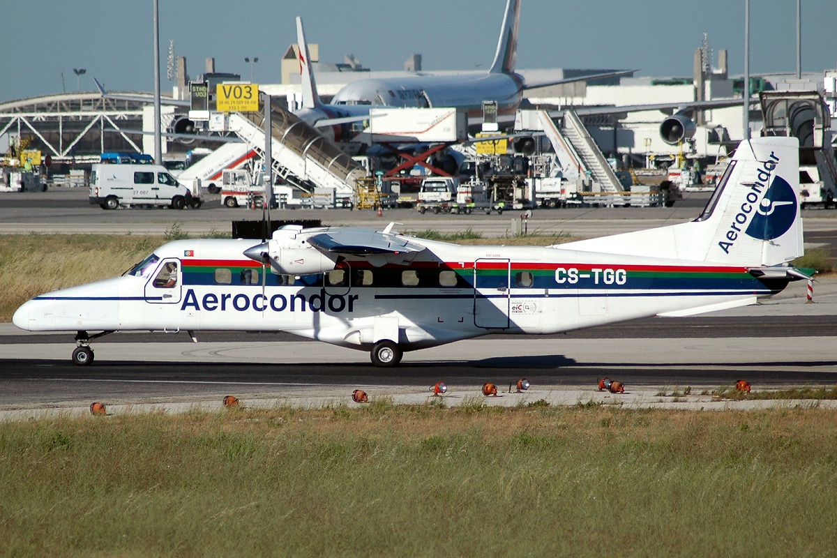 CS-TGG (cn 8160) Dornier Do-228-202