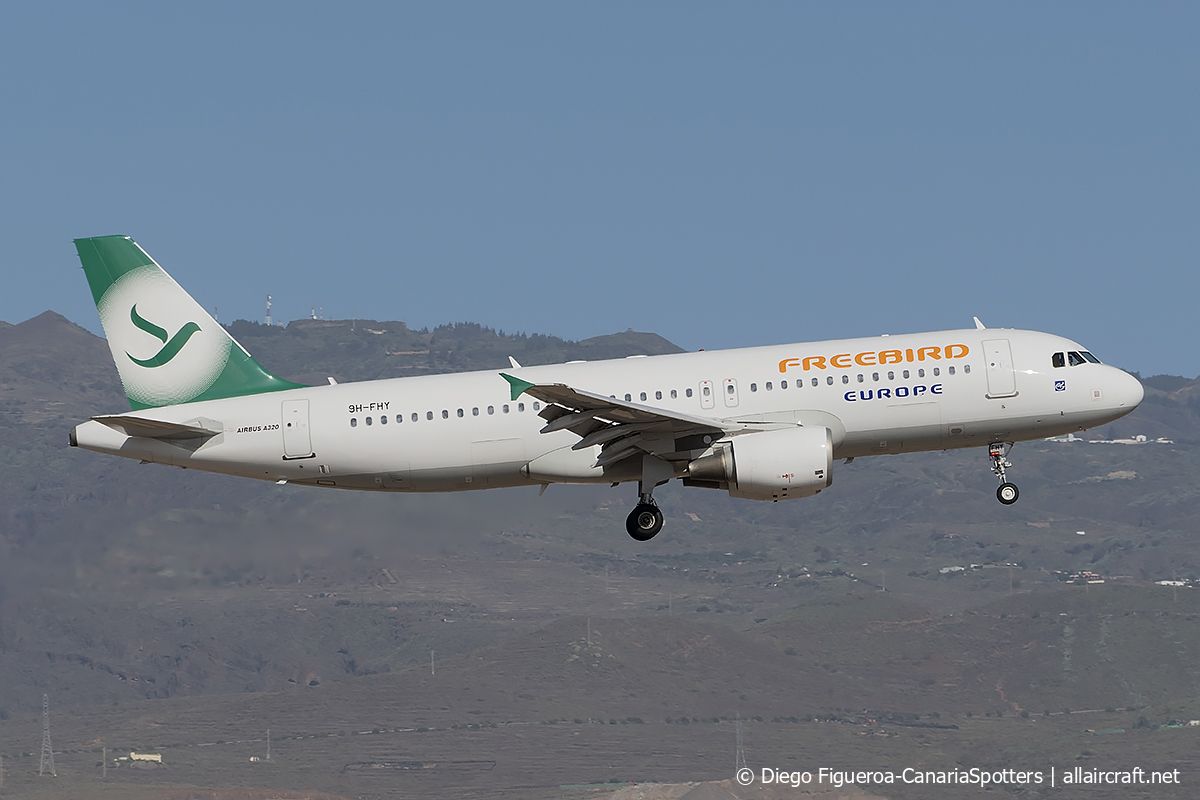 9H-FHY (3891) 2009 Airbus A320-214