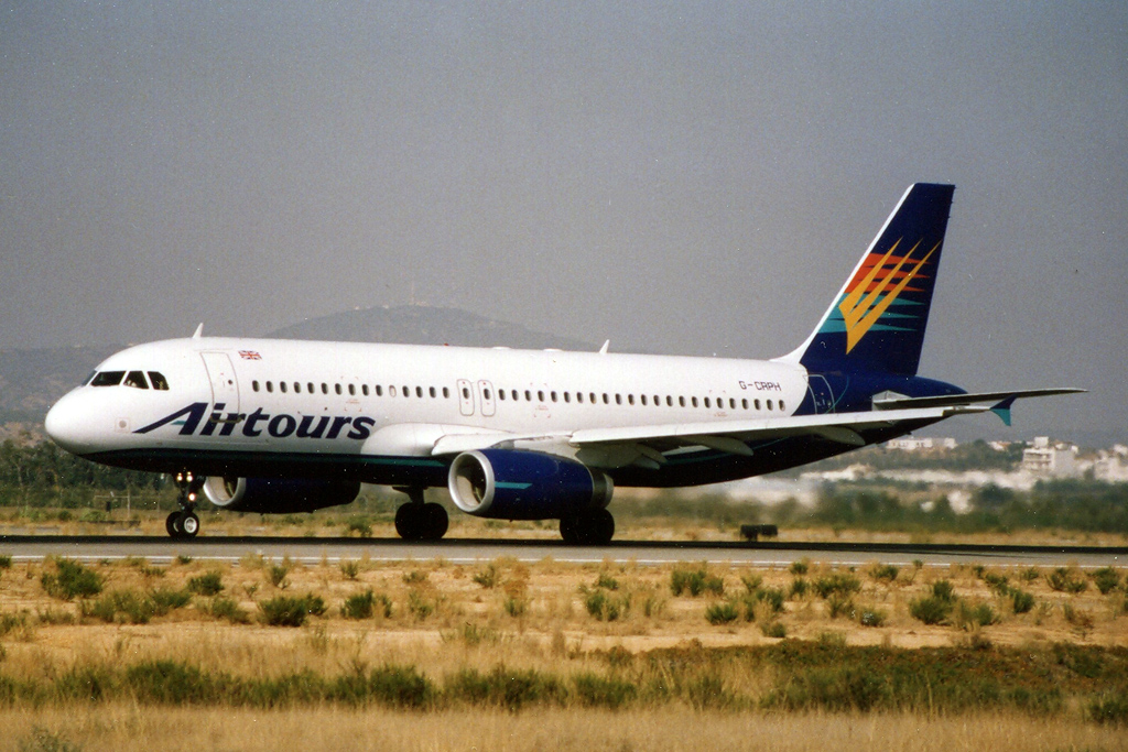 G-CRPH (424) 1993 Airbus A320-231
