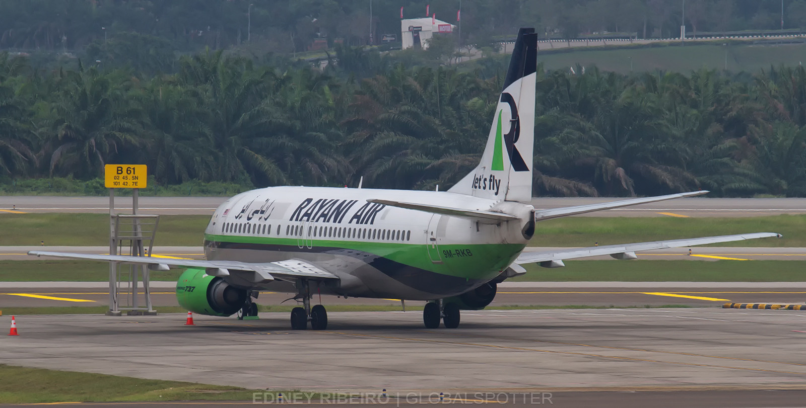 9M-RKB (27083) 1992 Boeing 737-4H6