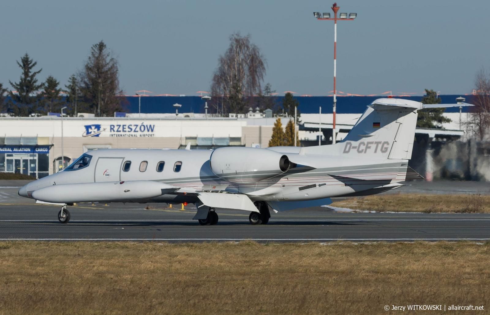 D-CFTG · Gates Learjet 35A · (RZE / EPRZ)