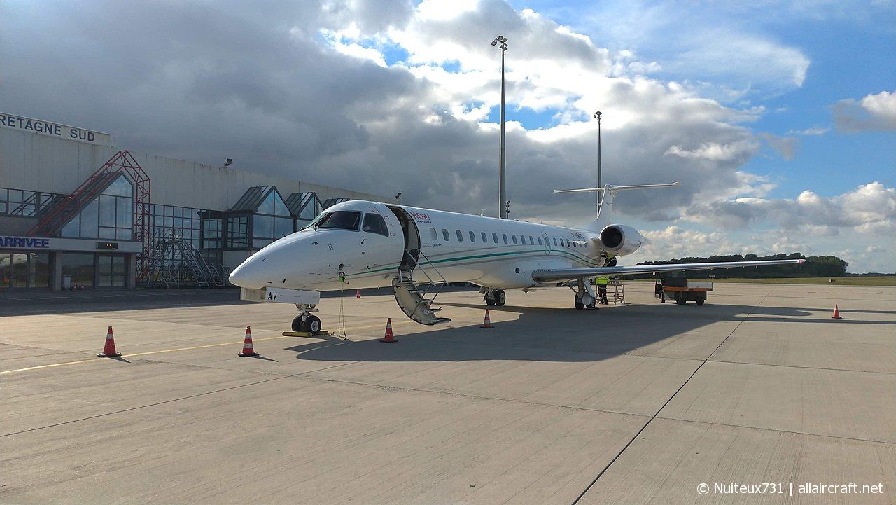 F-HRAV (145147) 1999 Embraer ERJ-145LU