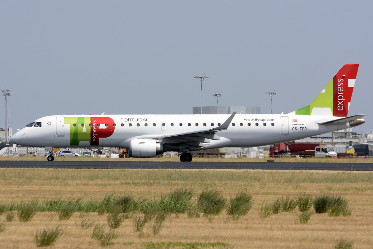 CS-TPQ (19000450) Embraer 190-100LR