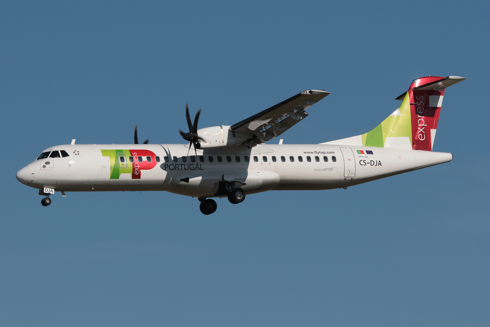 CS-DJA · ATR 72-600 · (LIS / LPPT)