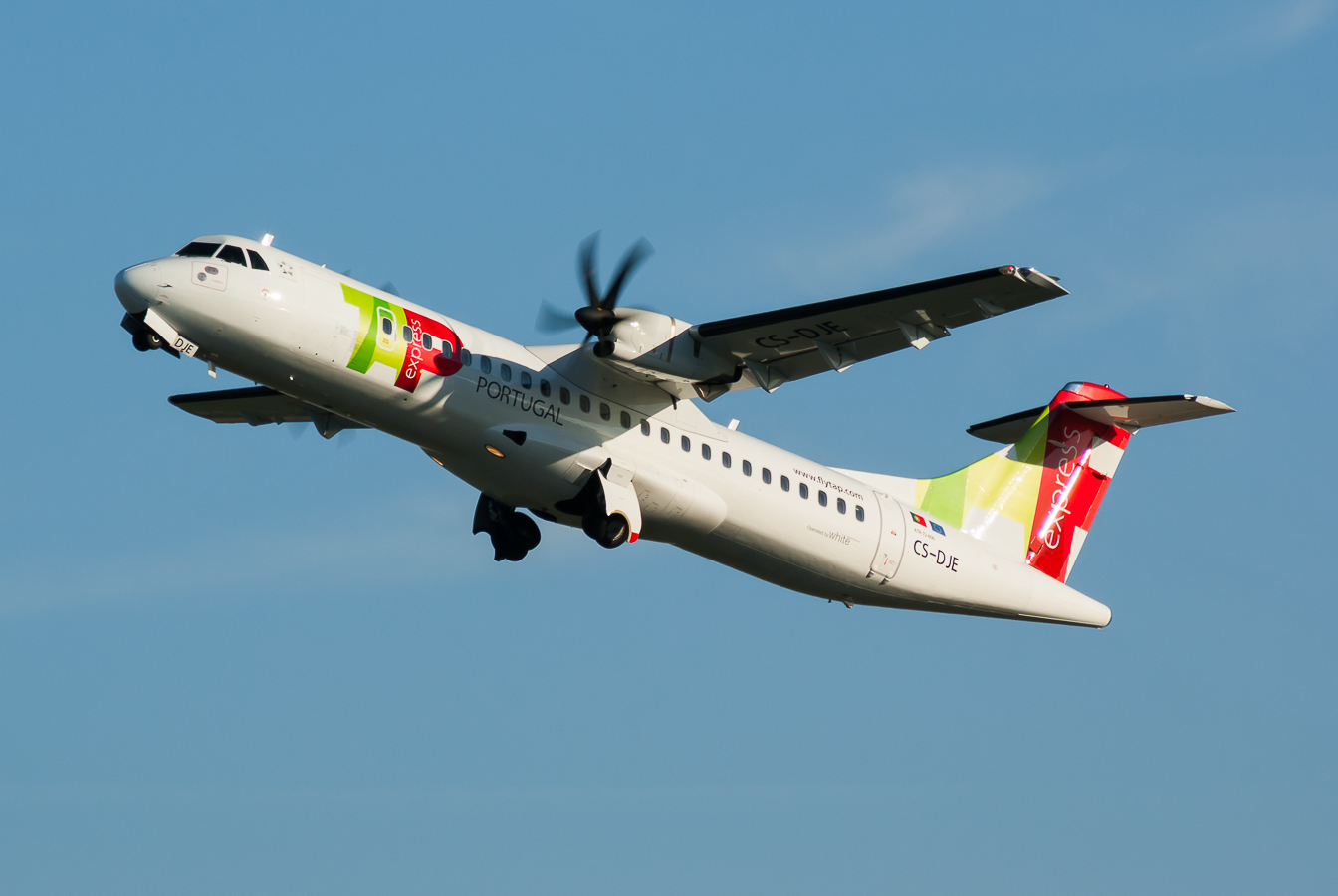 CS-DJE (1236) 2015 ATR-72-600