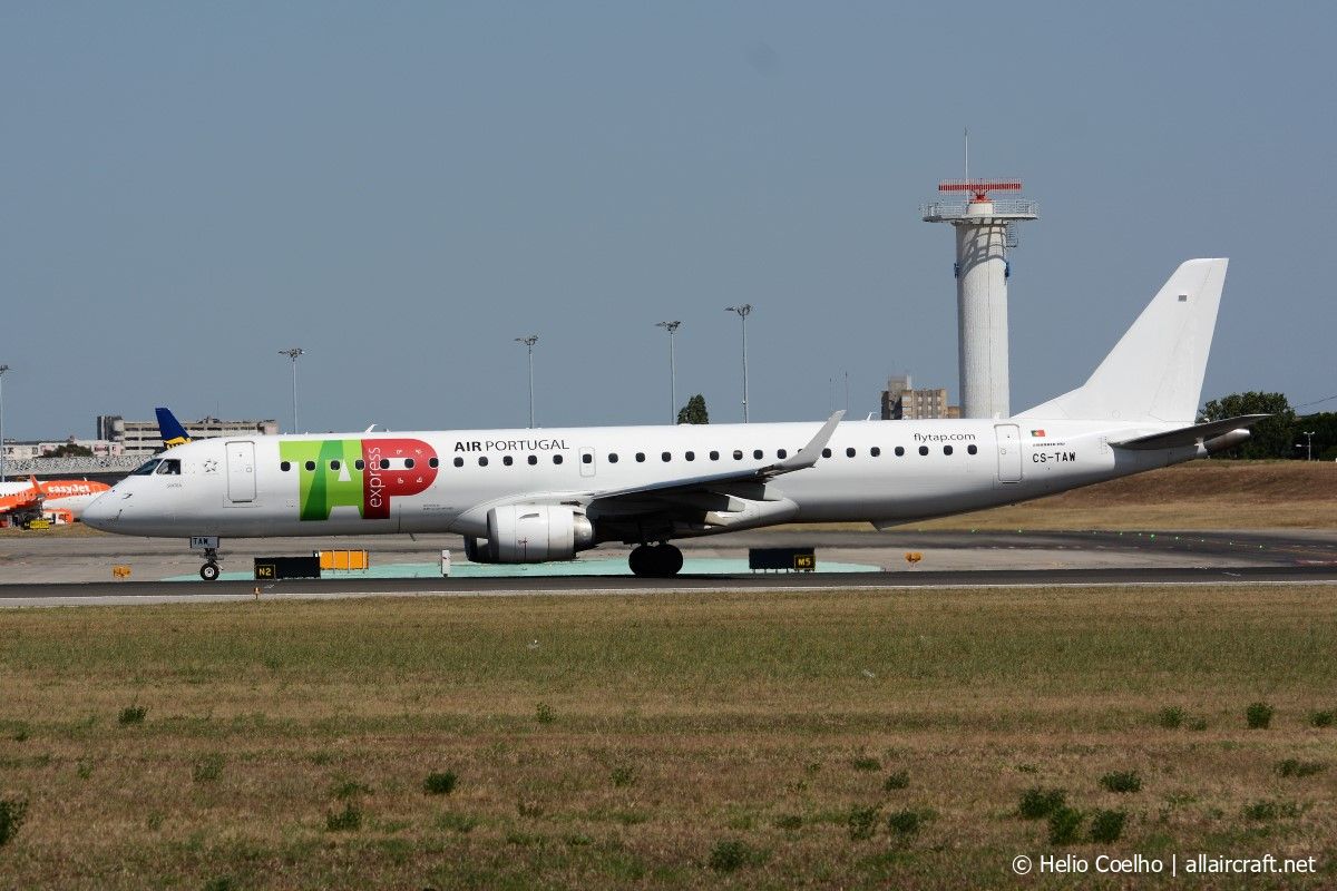 CS-TAW (19000303) Embraer 190-200LR