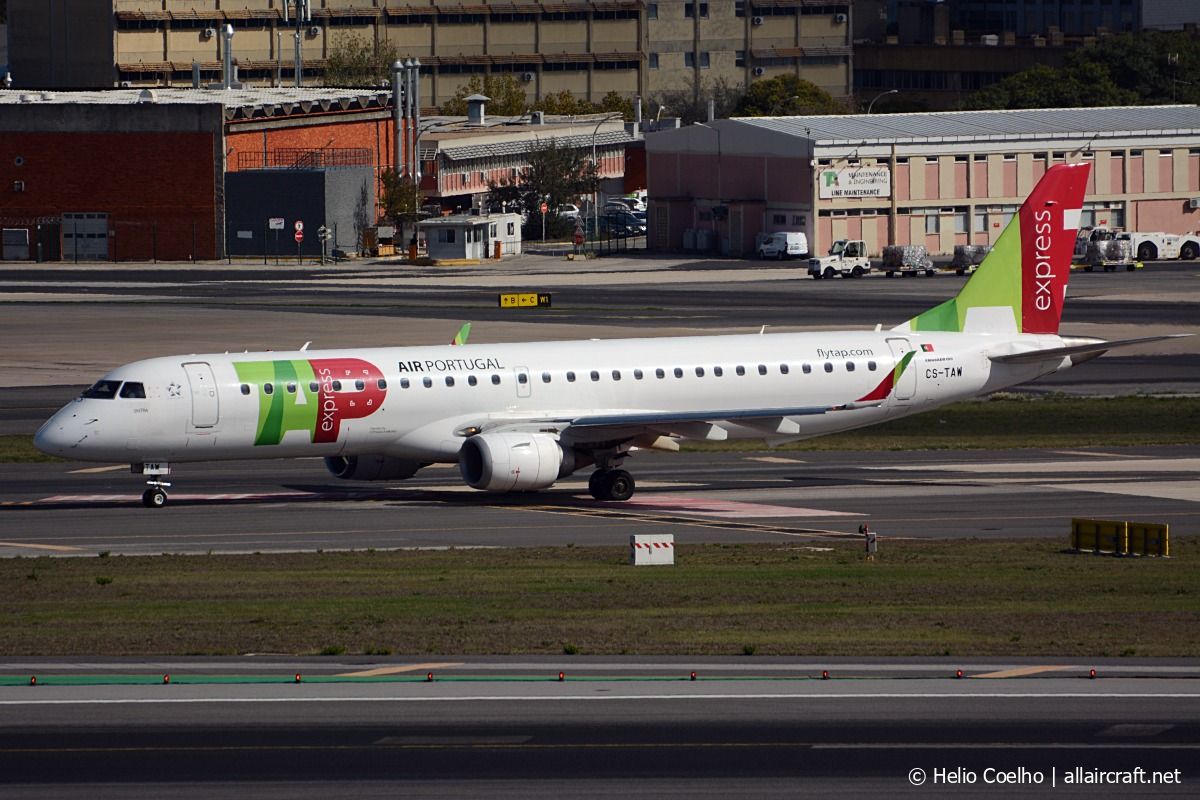 CS-TAW (19000303) Embraer 190-200LR
