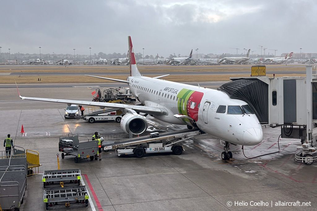 CS-TPW (19000550) Embraer 190-100LR