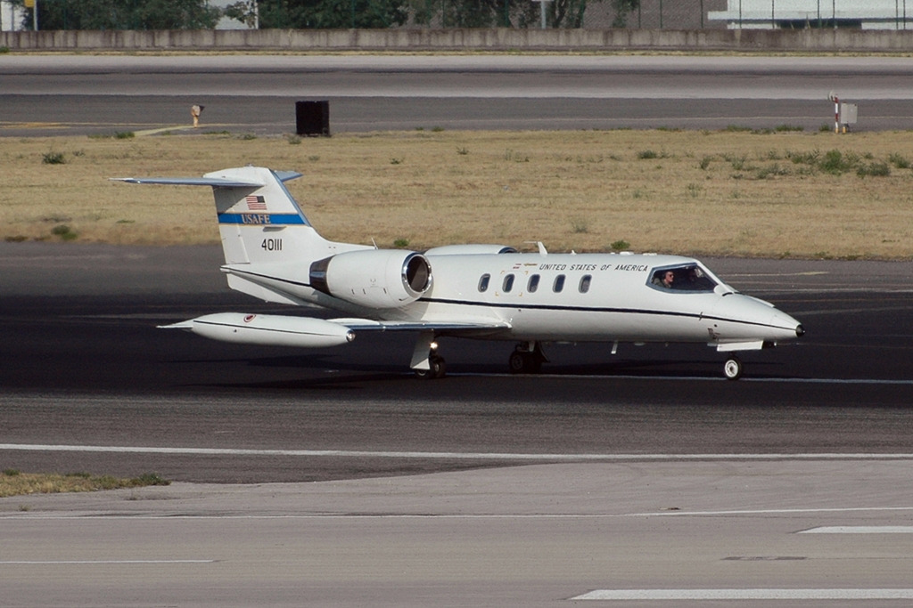 84-0111 (cn 35A-557) Learjet C-21A
