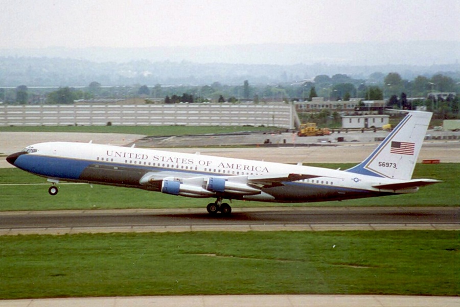 85-6973 (20043) 1985 Boeing C-137C