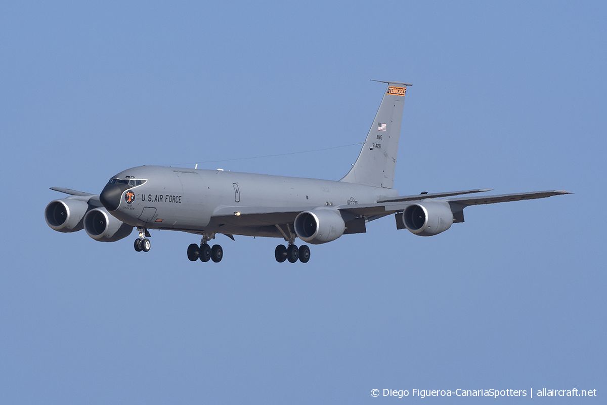 57-1428 (17499) 1957 Boeing KC-135R Stratotanker