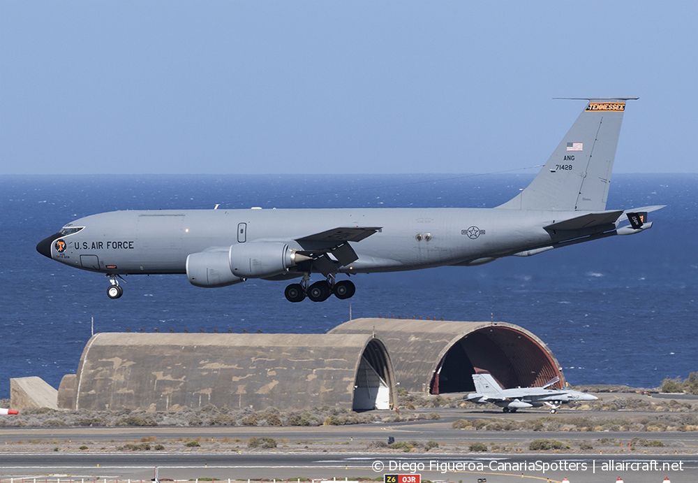 57-1428 (17499) 1957 Boeing KC-135R Stratotanker