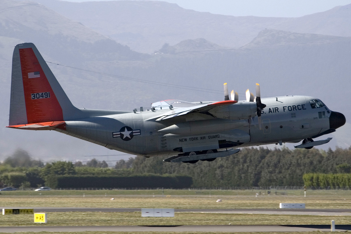 83-0491 (382-5010) Lockheed LC-130H Hercules