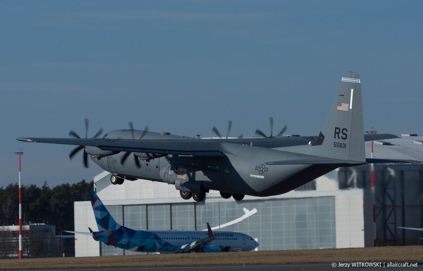 15-5831 (382-5831) 2015 Lockheed Martin C-130J-30 Hercules