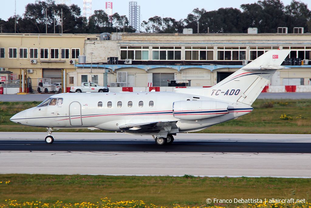 TC-ADO (258738) 2005 Raytheon Hawker 800XP