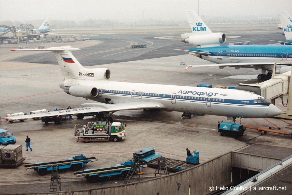 RA-85639 (88A771) 1988 Tupolev Tu-154M