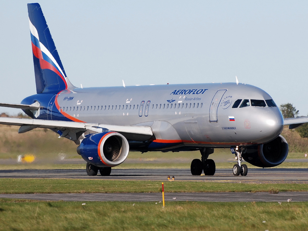 VP-BWM, (cn 2233), Airbus A320-214