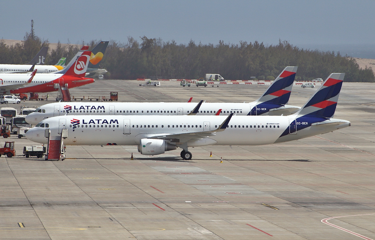 CC-BEN (7287) 2016 Airbus A321-211