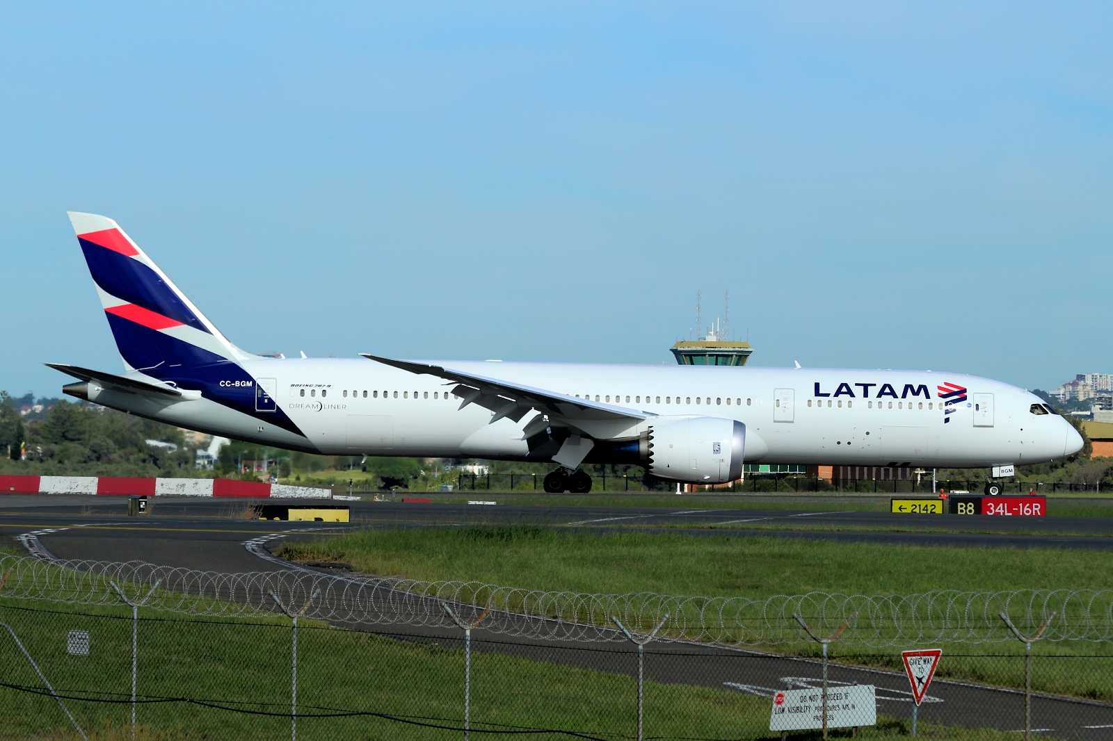 CC-BGM (38771) 2017 Boeing 787-9 Dreamliner
