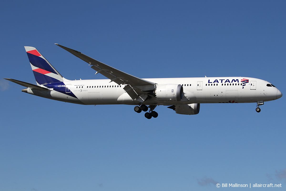 CC-BGB (35318) 2015 Boeing 787-9 Dreamliner