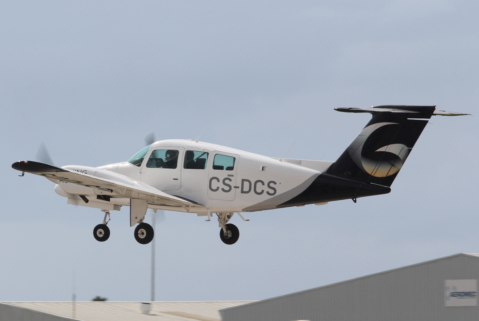 CS-DCS (ME-404) 1981 Beechcraft 76 Duchess