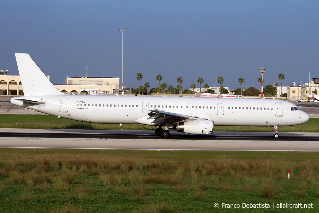 YL-LDR (5025) 2012 Airbus A321-231