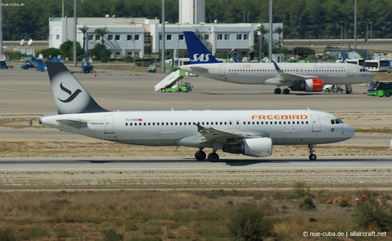 TC-FBV (4658) 2011 Airbus A320-214