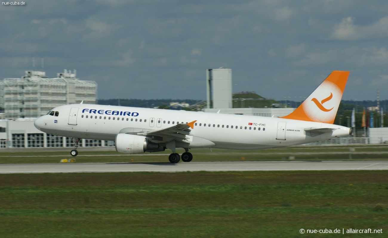 TC-FHC (003852) Airbus A320-214